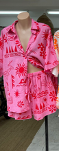 Load image into Gallery viewer, Getaway Shorts Set - Pink/Red
